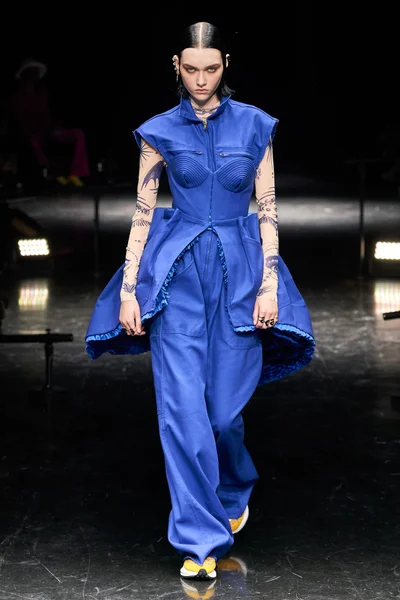 Look 31